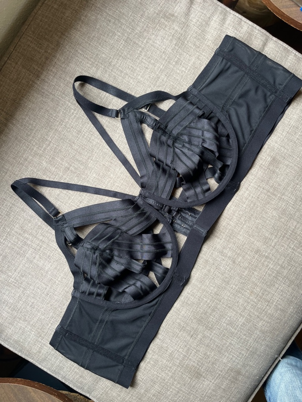 Torrid Sexy Strappy Vixen Black Longline Bra Plus Size 6